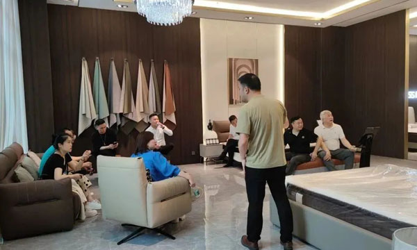 亚星游戏最新登录